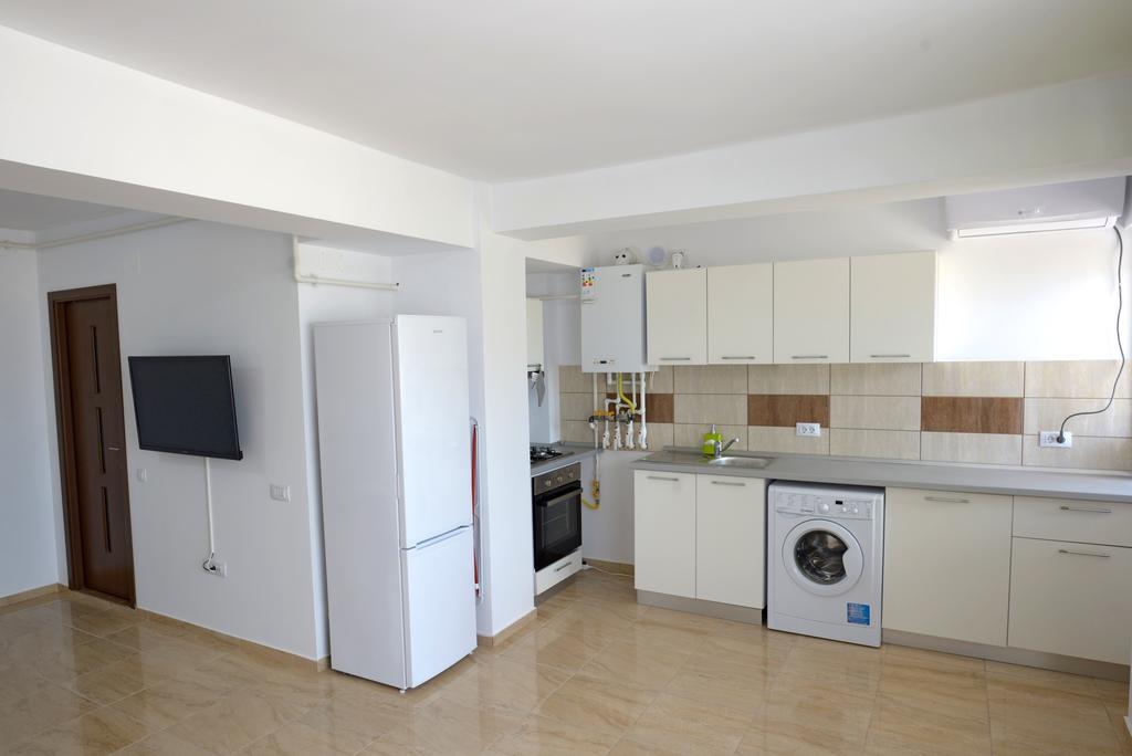 Apartamente Seashells Mamaia Nord นาโวดาริ ภายนอก รูปภาพ