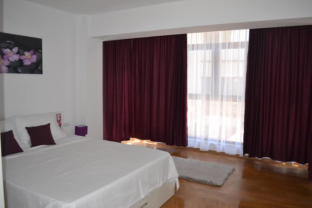 Apartamente Seashells Mamaia Nord นาโวดาริ ภายนอก รูปภาพ