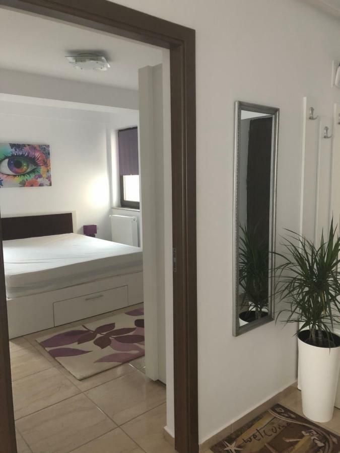 Apartamente Seashells Mamaia Nord นาโวดาริ ภายนอก รูปภาพ